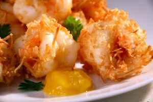 Coconut Prawns with Mango Sauce
